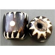 African Bone Tube Black & White  25x25mm ea