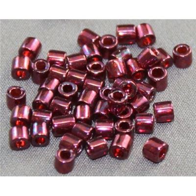 Delica DBL 116 Metallic Red Lustre 8/0 - Minimum 5g