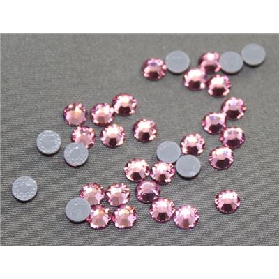 Swarovski Crystal 2038 Diamante Hot Fix Light Rose SS16 