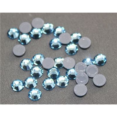 Swarovski Crystal 2038 Diamante Hot Fix Aqua SS20 