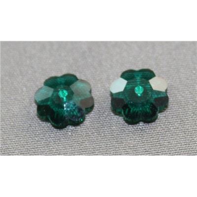 Swarovski Crystal 3700 Sew-on Flower, 1 hole Emerald 8mm 