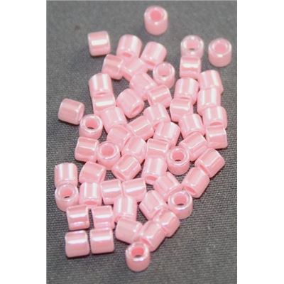 Delica DBL-0244-50 Lined Crystal Light Pink 8/0 - Minimum 5g