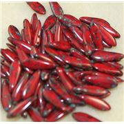 Dagger 2 Hole Opaque Red Picasso 16x5mm ea