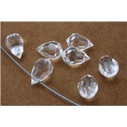 Precosia Teardrop Crystal Transparent 20mm ea
