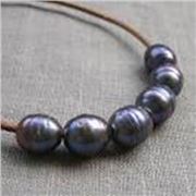 Freshwater Pearl 9-10mm Oval Midnight Blue Large Hole ea