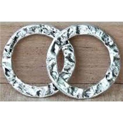 Textured Linking Rings Silver 27mm each