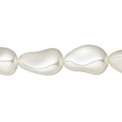 Crystal Baroque DROP Pearl White 12mm each
