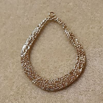 Teardrop Light Gold Textured 52x41x1mm Hole 2mm each