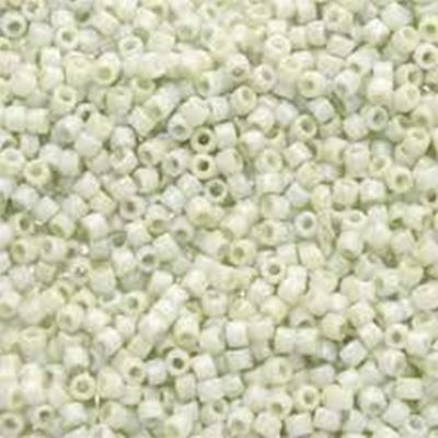 Matubo 10/0 Cylinder Bead Chalk Light Green Lustre Minimum 3 grams