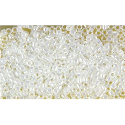 Delica DBR 231 Crystal White Colour Lined 11/0 - Minimum 3g