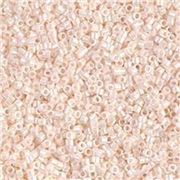 Delica DBR 1530 Opaque Bisque White Ceylon 11/0 gram