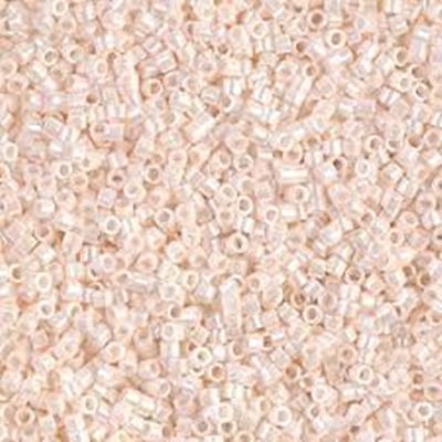 Delica DBR 1530 Opaque Bisque White Ceylon 11/0 gram