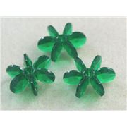 Star Bead Green 24mm - Minimum 8g