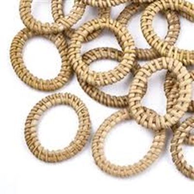 Connector Rattan Woven Oval Handmade 45-54x35-42x5mm each