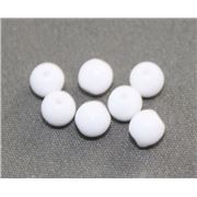 Tiffany Round White Opaque 4mm ea