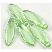 Dagger Light Peridot Transparent 16x5mm ea