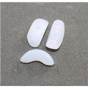 Angel Wings Milky White Opaque 10mm ea